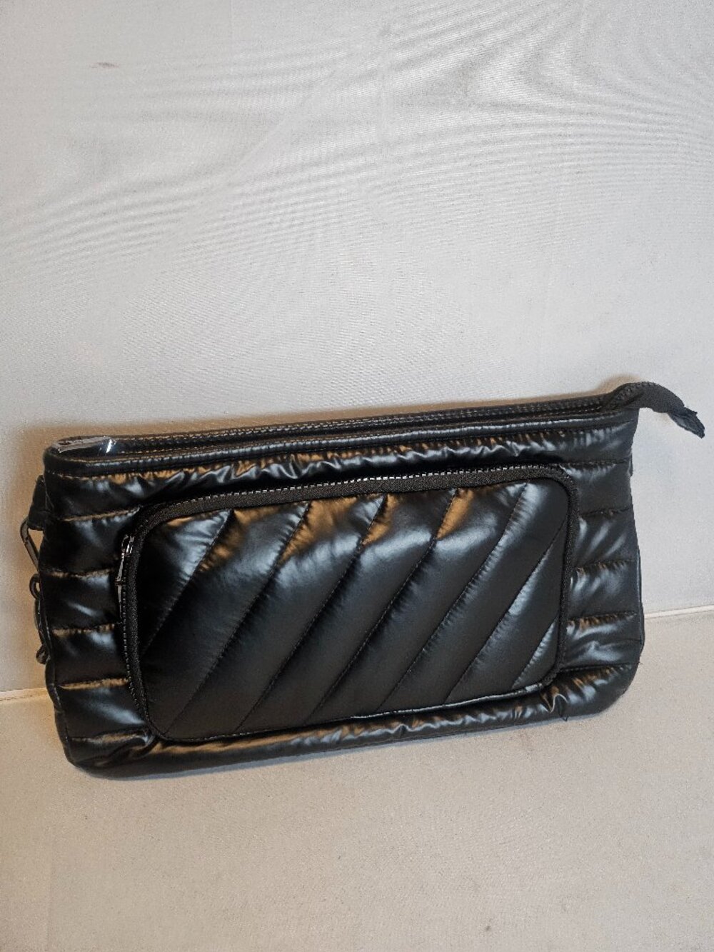 THINK ROYLN Bank Street XL Crossbody Bag Black Pearl‎